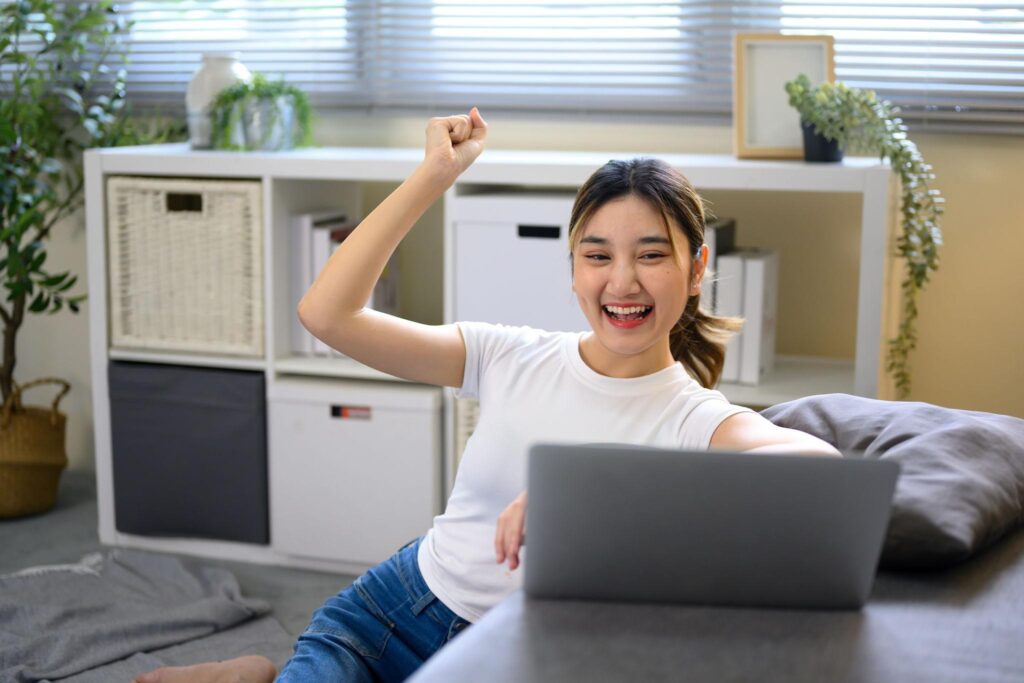 Indian freelancer celebrating first online freelance income