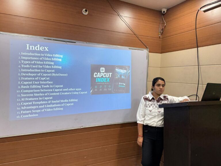 Hands-on digital marketing seminar for beginners at HIDM